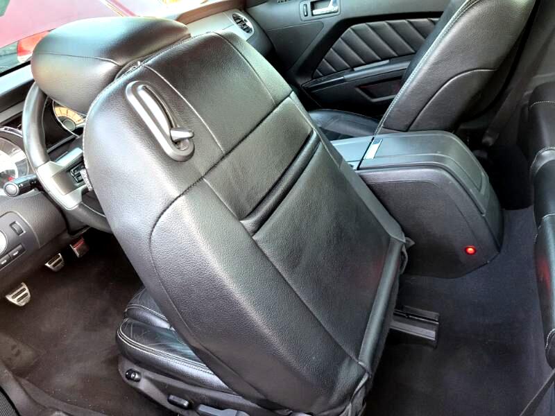Ford Mustang  2010 Ford Mustang  2010