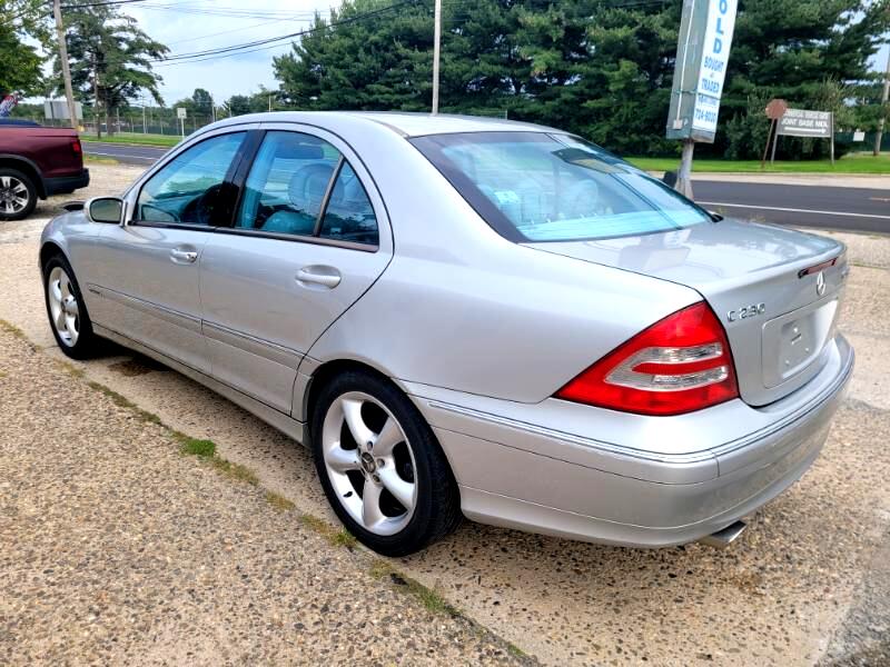 Mercedes-Benz C-Class  2004 Mercedes-Benz C-Class  2004