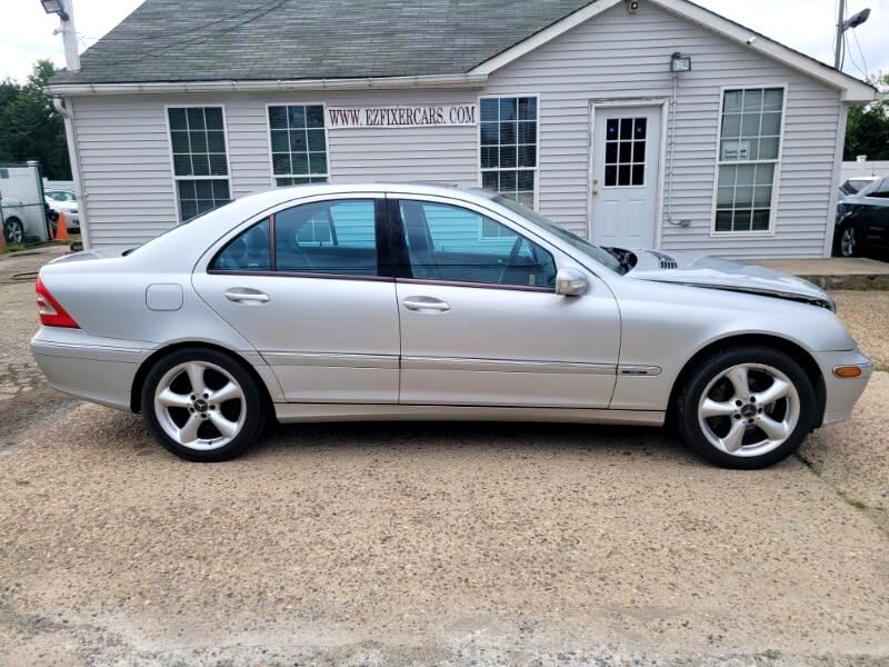 Mercedes-Benz C-Class  2004 Mercedes-Benz C-Class  2004