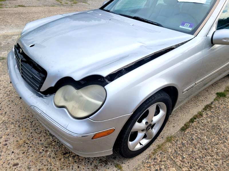 Mercedes-Benz C-Class  2004 Mercedes-Benz C-Class  2004