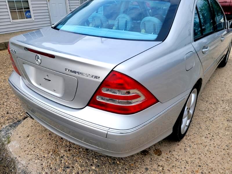 Mercedes-Benz C-Class  2004 Mercedes-Benz C-Class  2004
