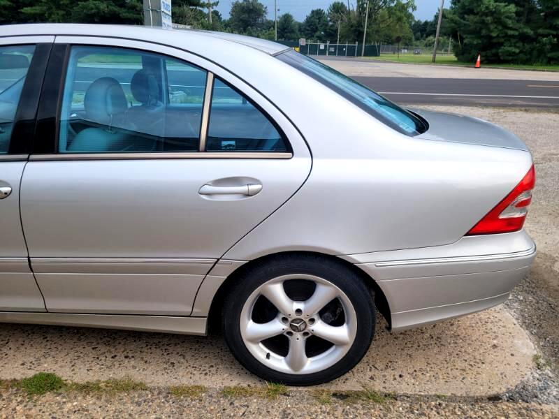 Mercedes-Benz C-Class  2004 Mercedes-Benz C-Class  2004