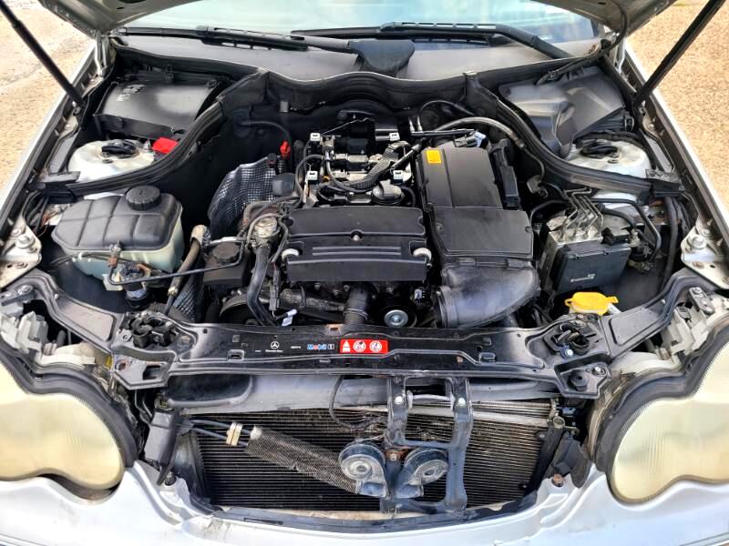 Mercedes-Benz C-Class  2004 Mercedes-Benz C-Class  2004