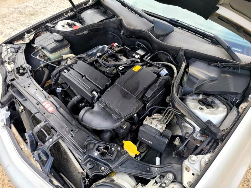 Mercedes-Benz C-Class  2004 Mercedes-Benz C-Class  2004