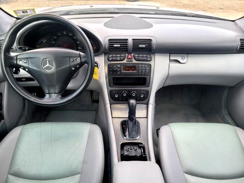 Mercedes-Benz C-Class  2004 Mercedes-Benz C-Class  2004
