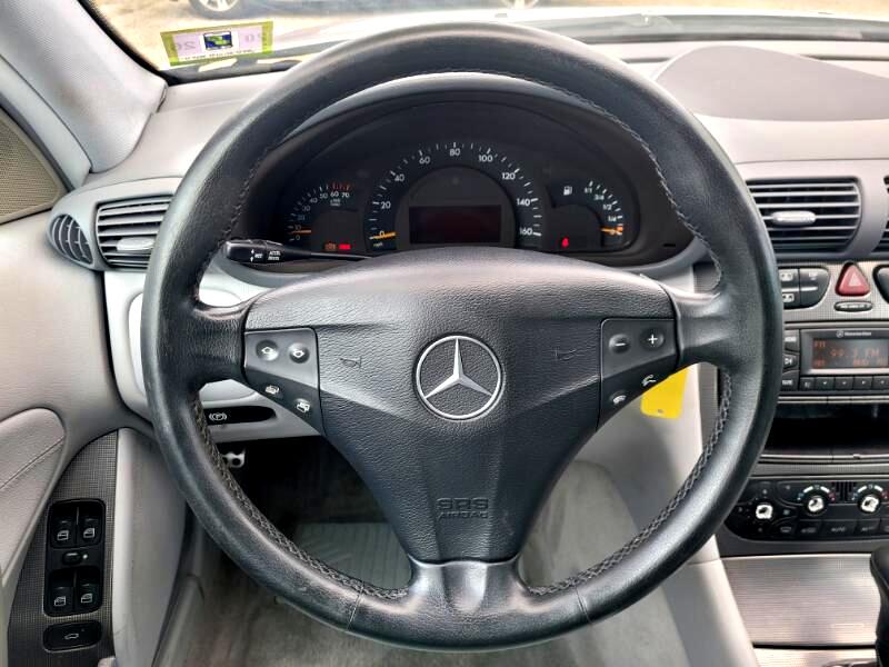 Mercedes-Benz C-Class  2004 Mercedes-Benz C-Class  2004