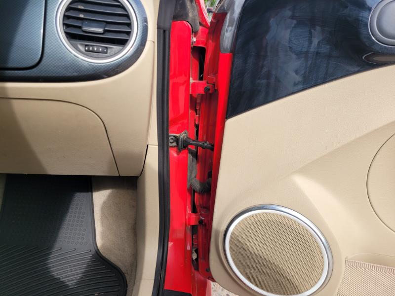 Volkswagen Beetle  2013 Volkswagen Beetle  2013