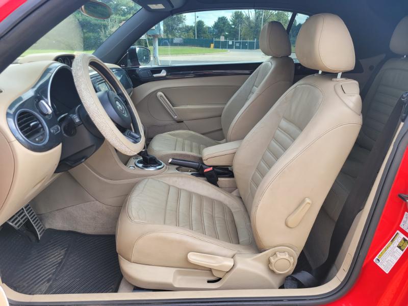 Volkswagen Beetle  2013 Volkswagen Beetle  2013