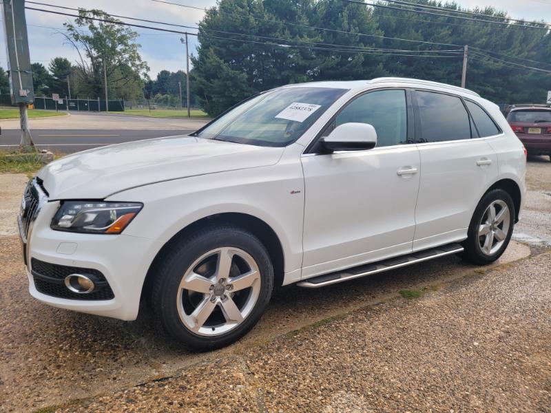 Audi Q5  2011 Audi Q5  2011