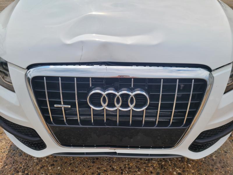 Audi Q5  2011 Audi Q5  2011