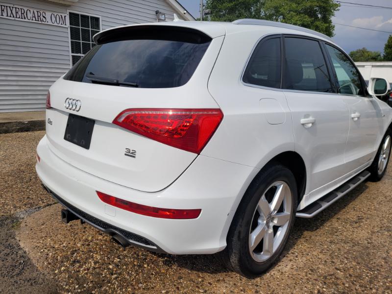 Audi Q5  2011 Audi Q5  2011