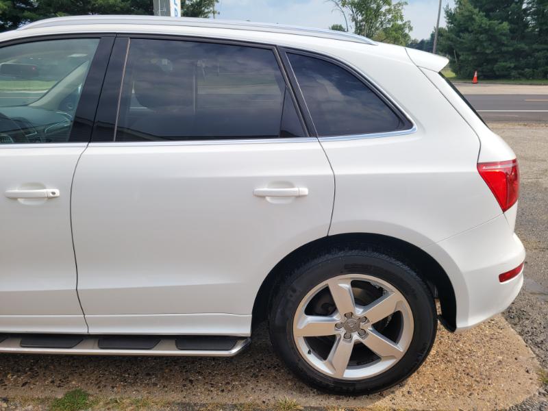Audi Q5  2011 Audi Q5  2011