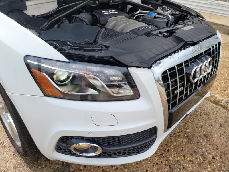 Audi Q5  2011 Audi Q5  2011