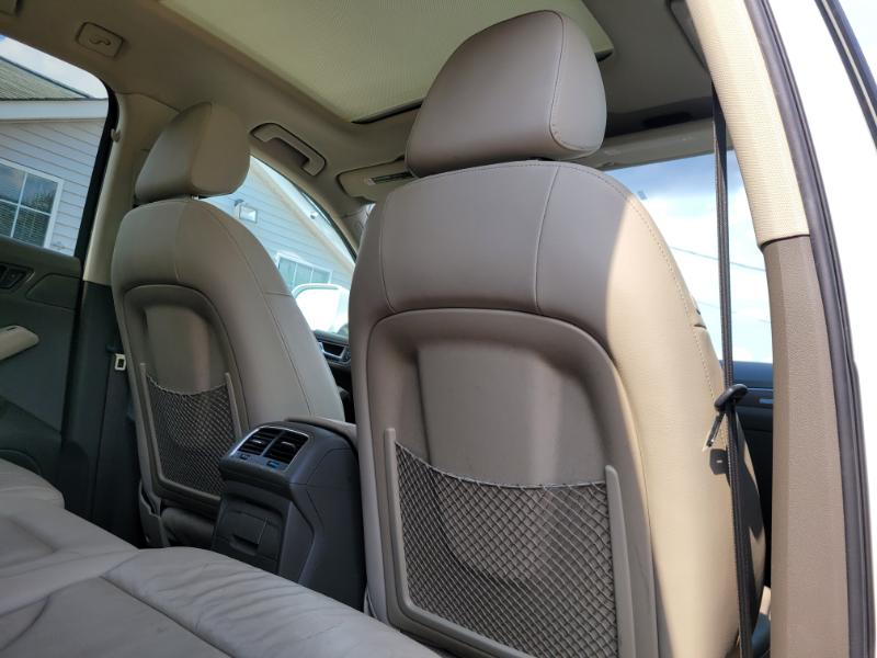Audi Q5  2011 Audi Q5  2011