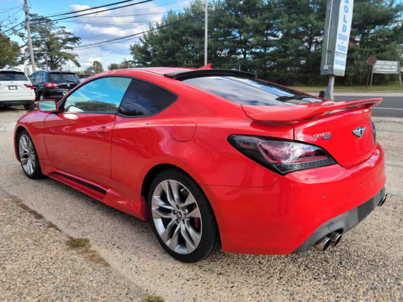 Hyundai Genesis Coupe  2015 Hyundai Genesis Coupe  2015