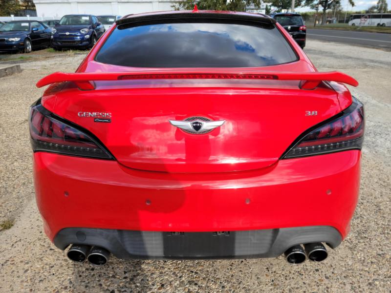 Hyundai Genesis Coupe  2015 Hyundai Genesis Coupe  2015