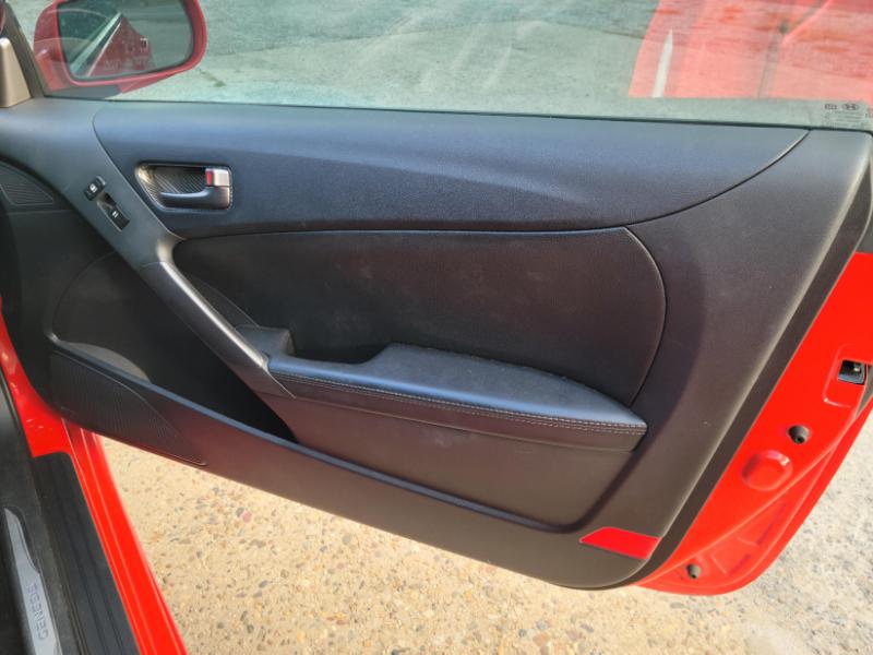 Hyundai Genesis Coupe  2015 Hyundai Genesis Coupe  2015