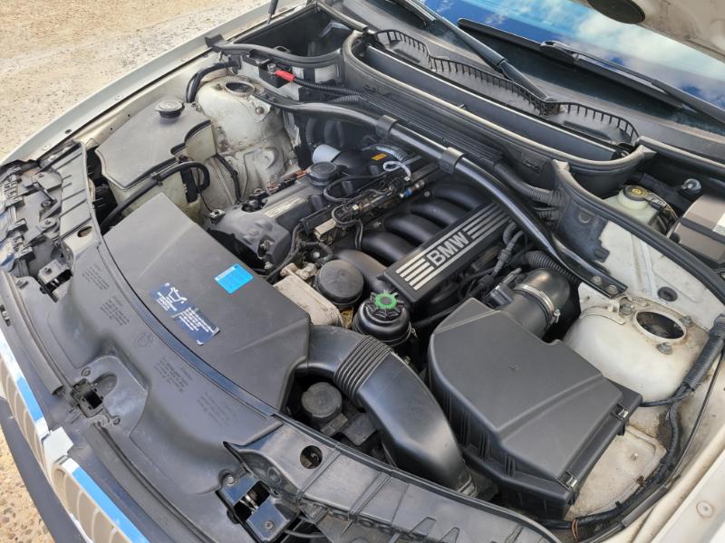 BMW X3  2010 BMW X3  2010