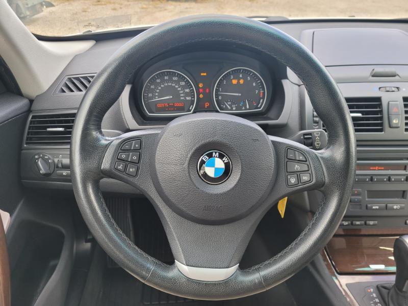 BMW X3  2010 BMW X3  2010