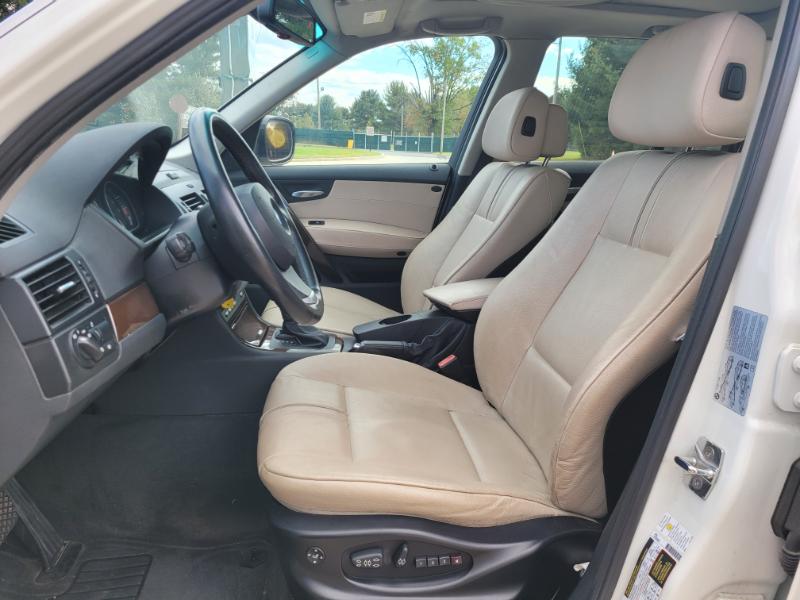 BMW X3  2010 BMW X3  2010