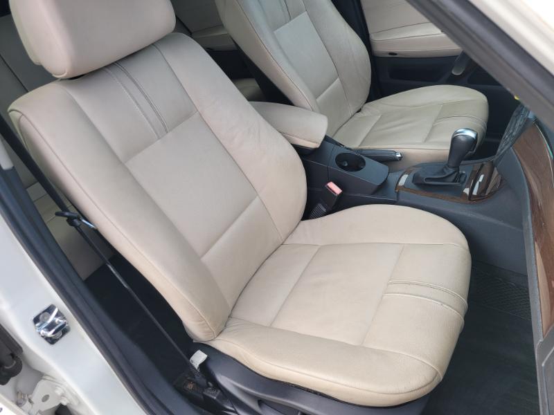 BMW X3  2010 BMW X3  2010