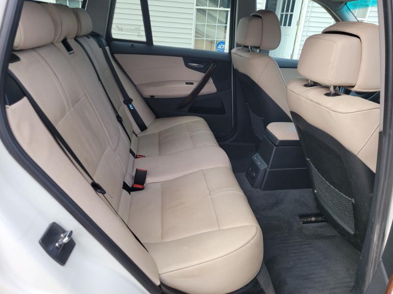 BMW X3  2010 BMW X3  2010
