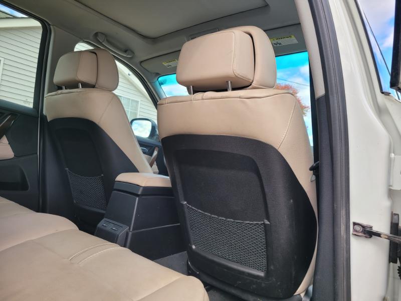 BMW X3  2010 BMW X3  2010