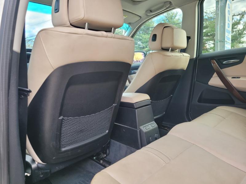 BMW X3  2010 BMW X3  2010
