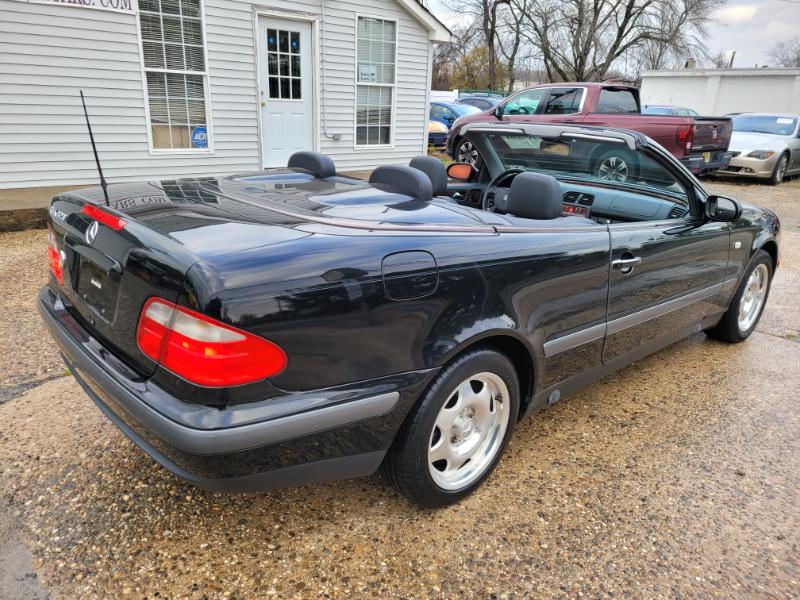 Mercedes-Benz CLK-Class  1999