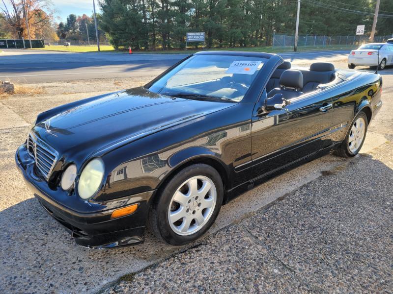 Mercedes-Benz CLK-Class  2003