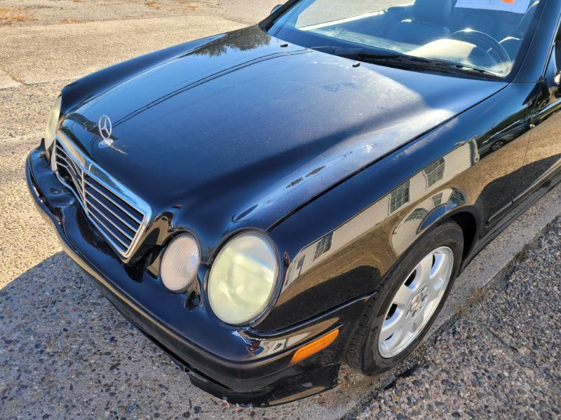 Mercedes-Benz CLK-Class  2003