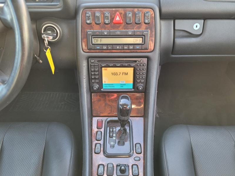 Mercedes-Benz CLK-Class  2003