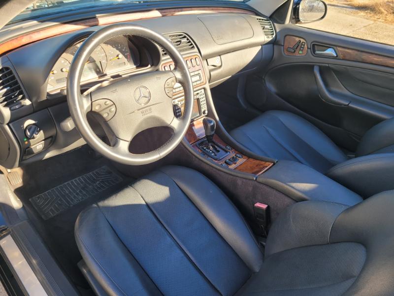 Mercedes-Benz CLK-Class  2003