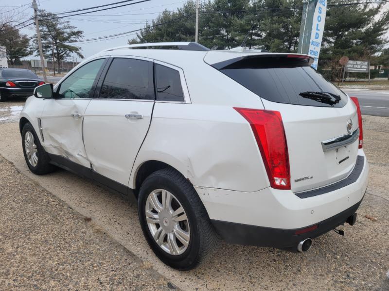 Cadillac SRX  2011