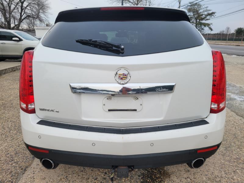 Cadillac SRX  2011