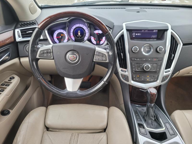 Cadillac SRX  2011