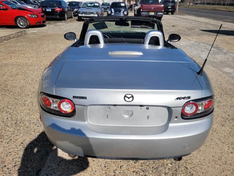 Mazda MX-5 Miata  2007