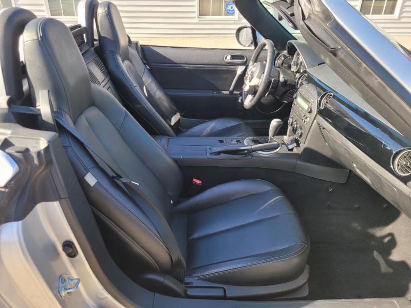 Mazda MX-5 Miata  2007