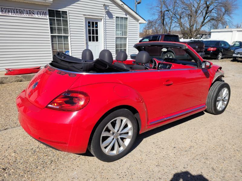 Volkswagen Beetle  2014