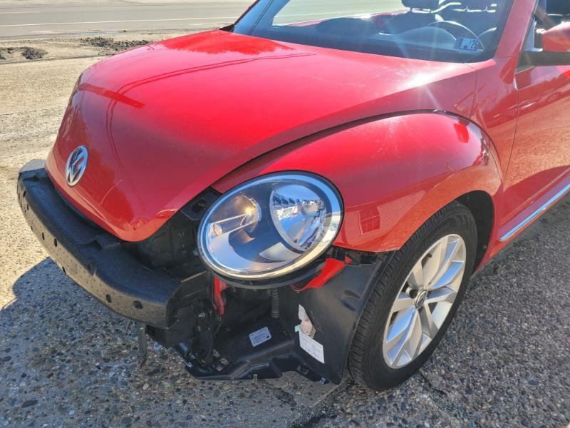 Volkswagen Beetle  2014