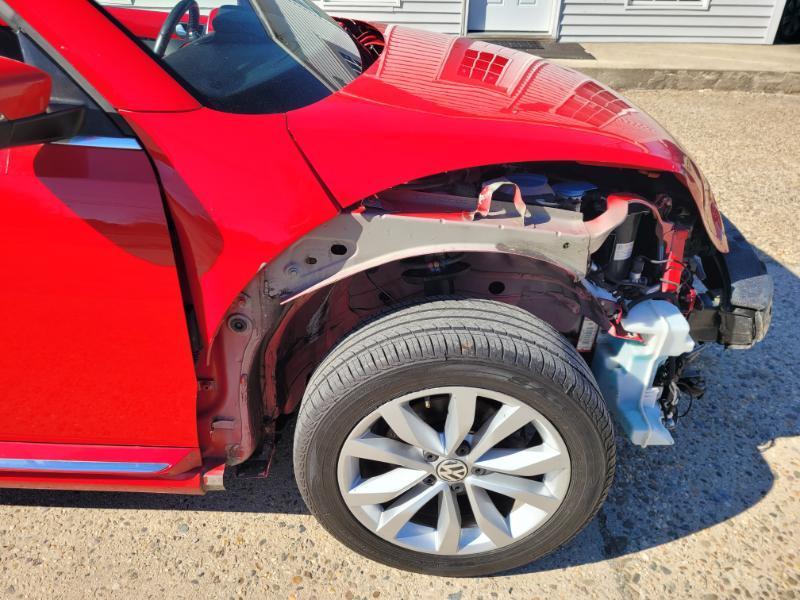 Volkswagen Beetle  2014