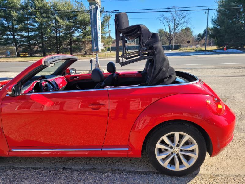 Volkswagen Beetle  2014