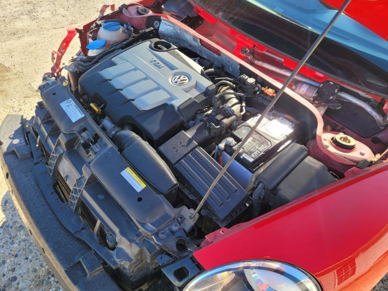 Volkswagen Beetle  2014