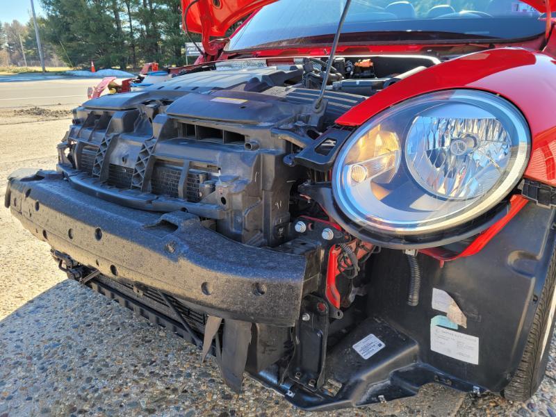 Volkswagen Beetle  2014