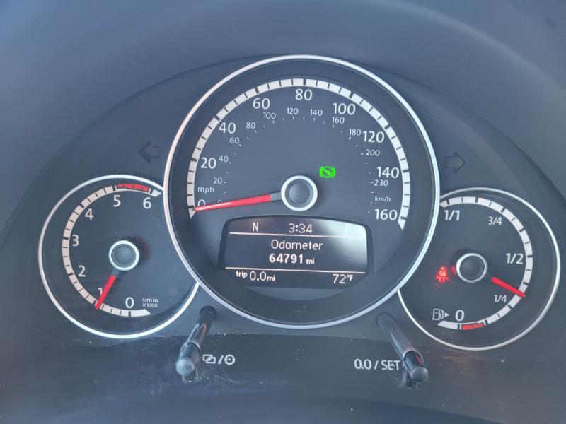 Volkswagen Beetle  2014