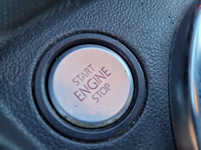 Volkswagen Beetle  2014