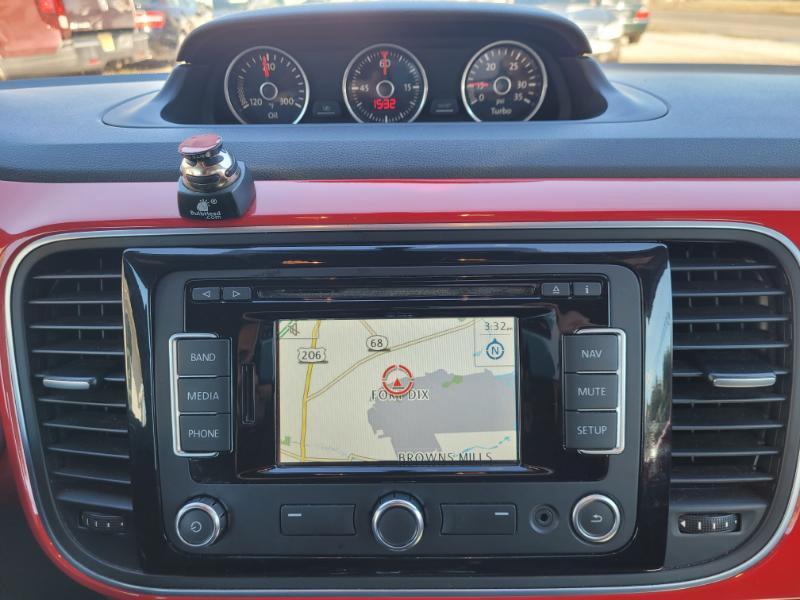 Volkswagen Beetle  2014