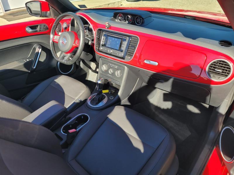 Volkswagen Beetle  2014