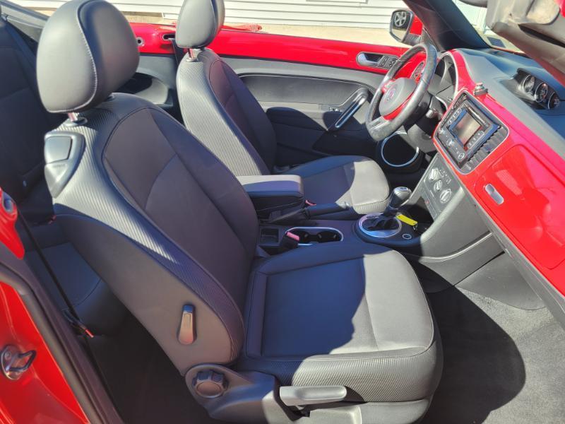 Volkswagen Beetle  2014