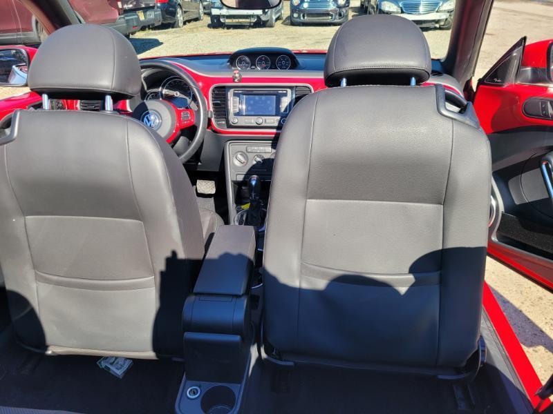 Volkswagen Beetle  2014